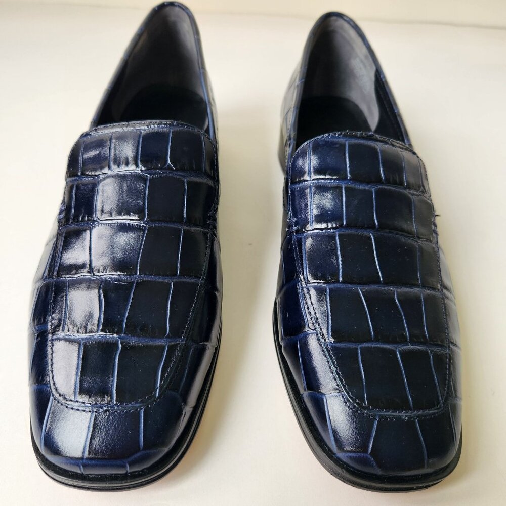 J.Crew Maison Navy Blue Crocodile-Embossed Italian Leather Loafers Work Classy - Picture 4 of 11